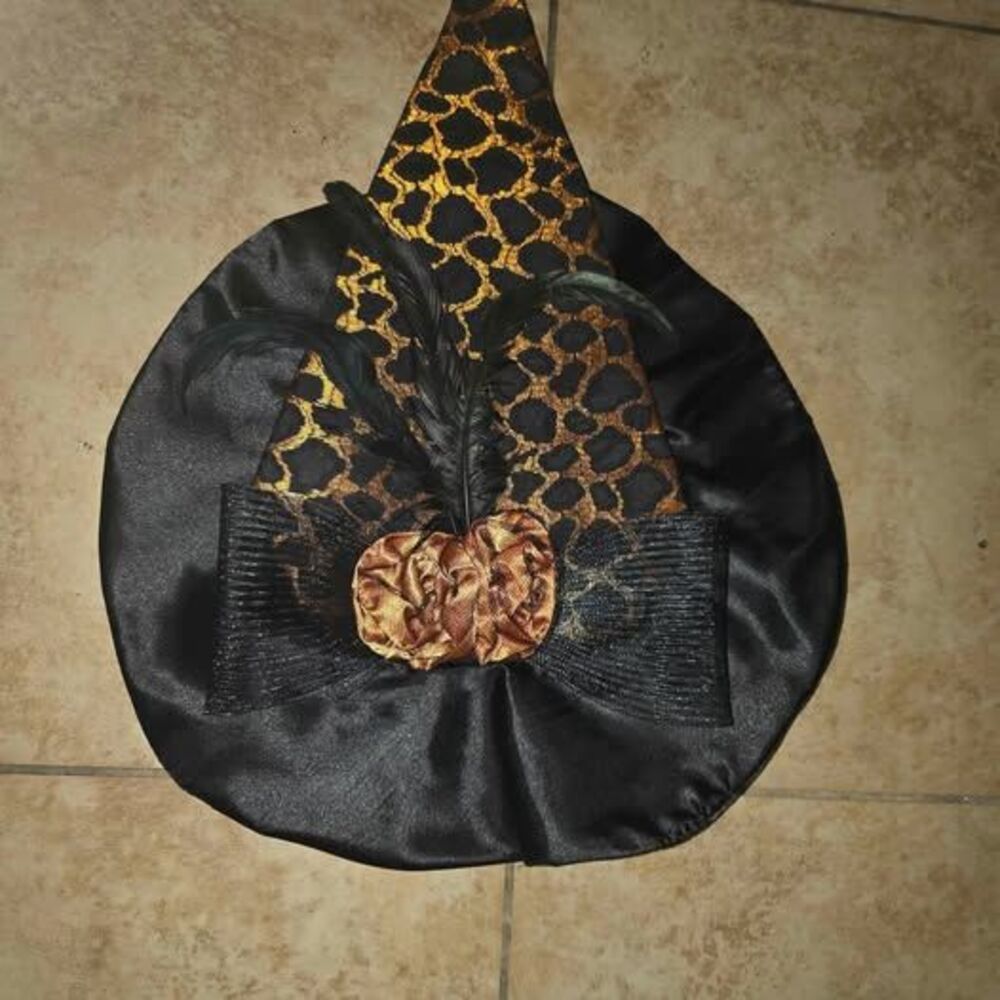 Witch hat new - Picture 1 of 1